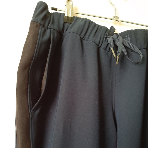 Lululemon On The Fly PantWoven Track ST - Picture 6 of 11